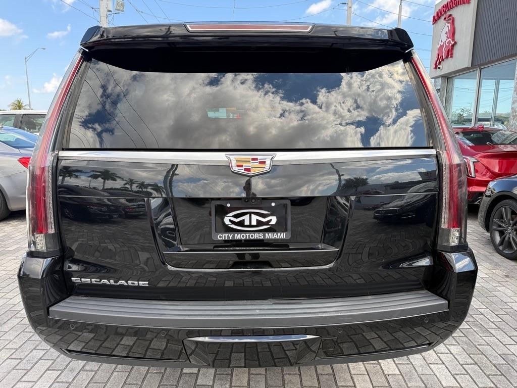 Cadillac Escalade ESV 4WD 4dr Luxury 2020