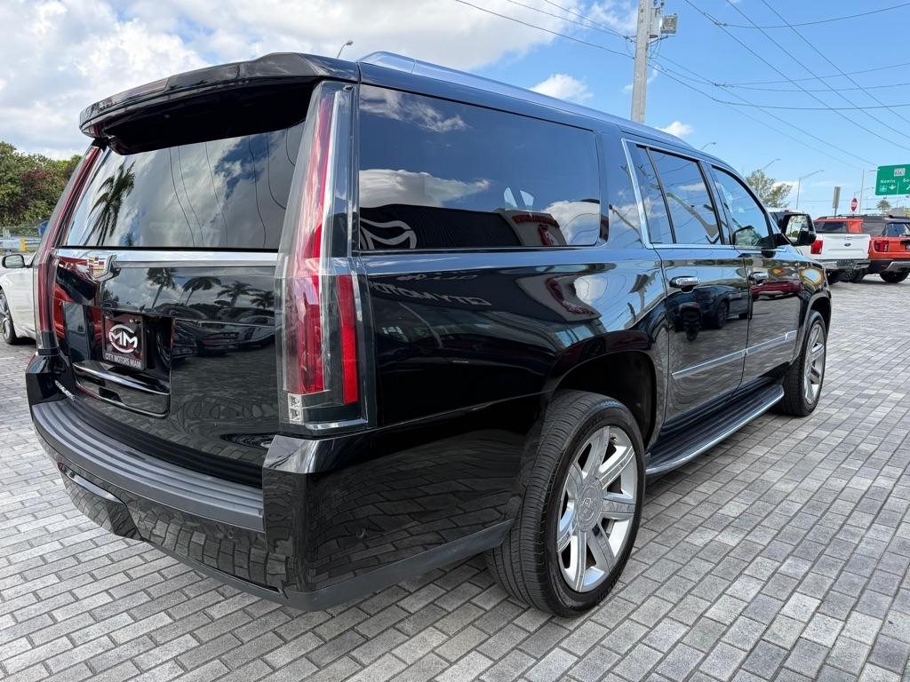 Cadillac Escalade ESV 4WD 4dr Luxury 2020