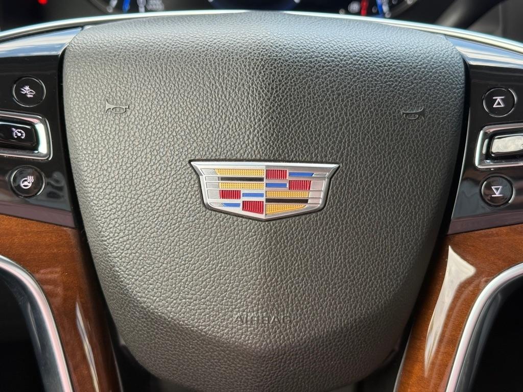 Cadillac Escalade ESV 4WD 4dr Luxury 2020