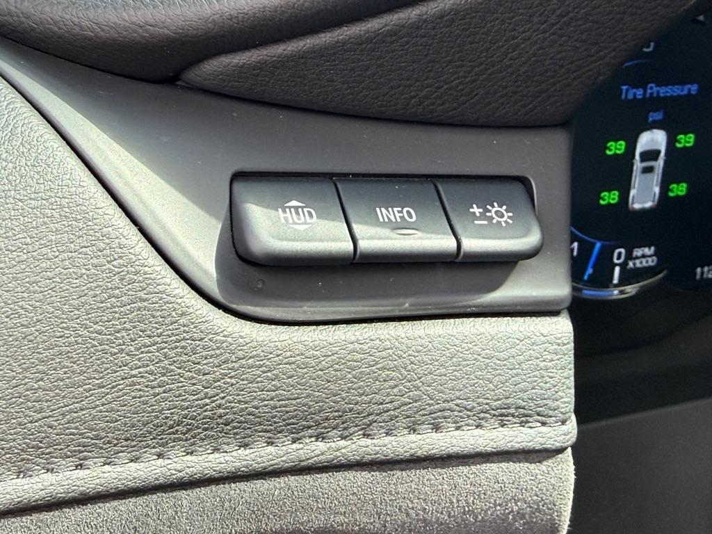 Cadillac Escalade ESV 4WD 4dr Luxury 2020