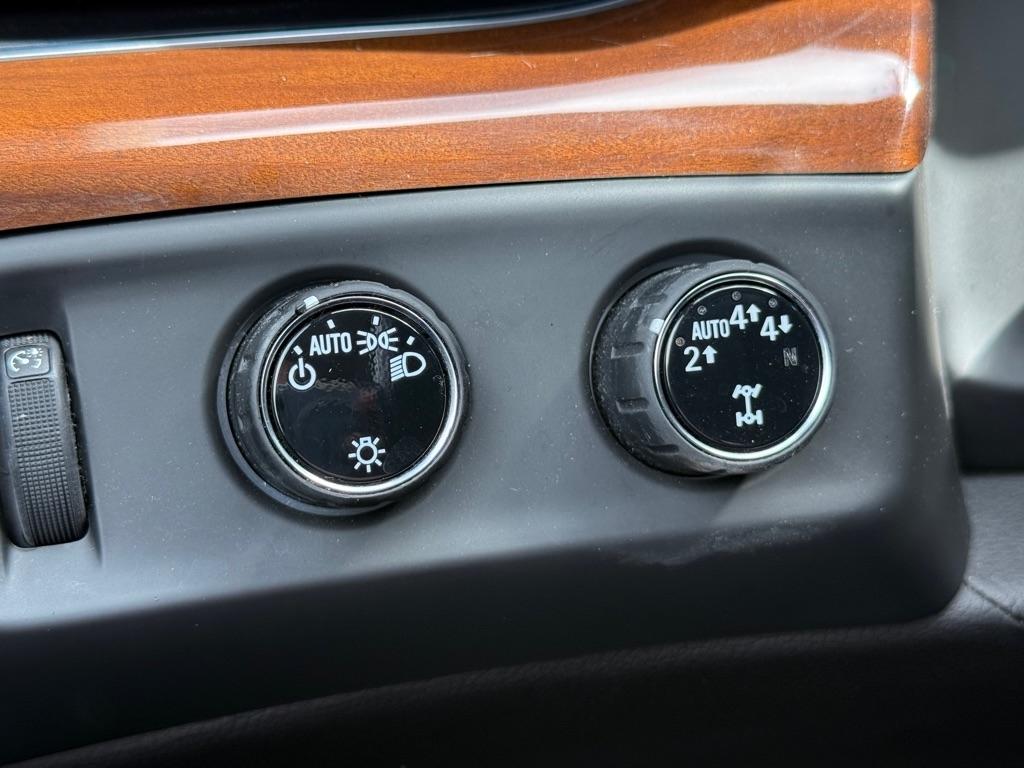 Cadillac Escalade ESV 4WD 4dr Luxury 2020