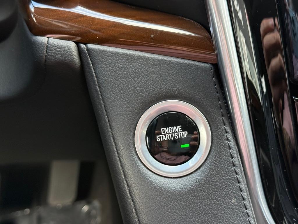 Cadillac Escalade ESV 4WD 4dr Luxury 2020