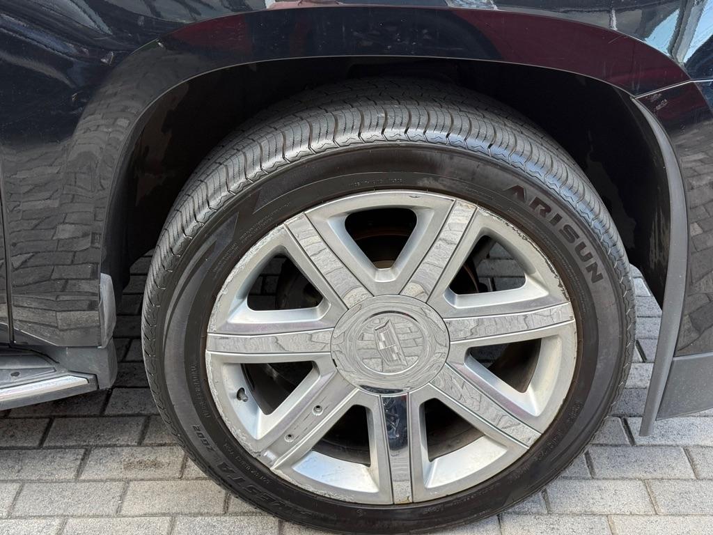 Cadillac Escalade ESV 4WD 4dr Luxury 2020