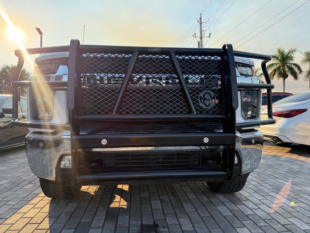 Chevrolet Silverado 3500HD 4WD Crew Cab 172" LT 2020