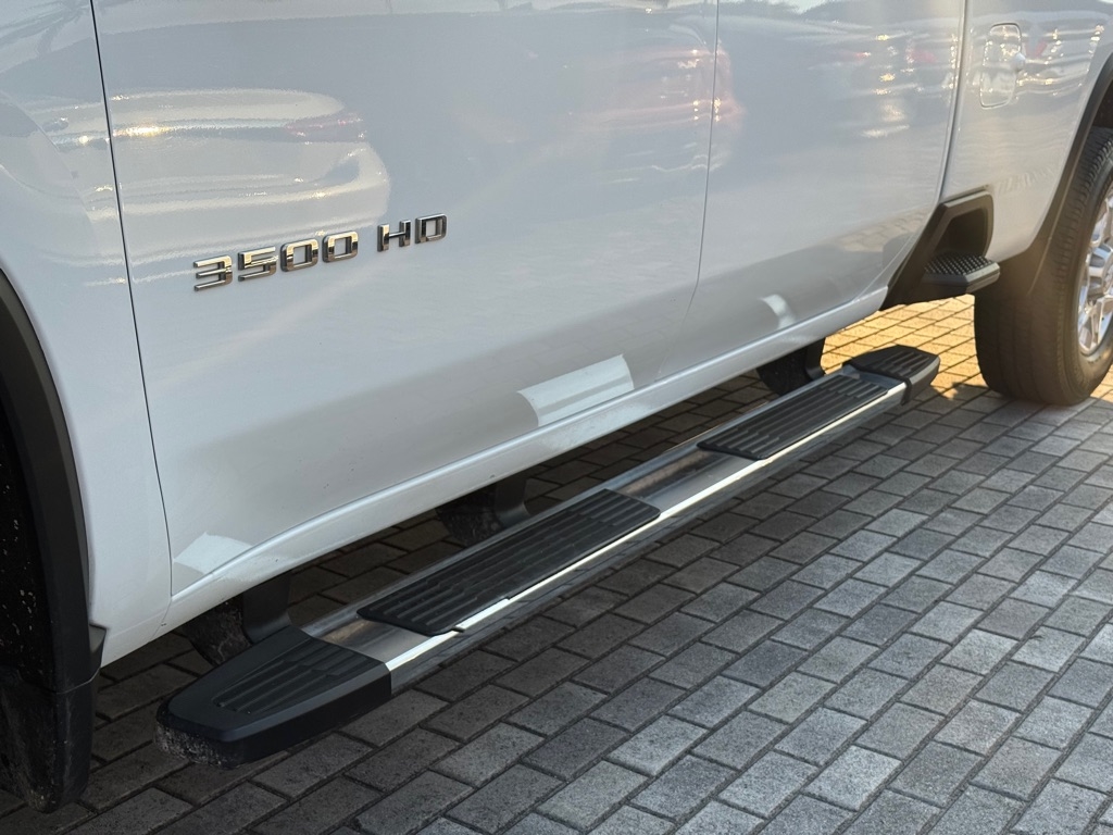 Chevrolet Silverado 3500HD 4WD Crew Cab 172" LT 2020