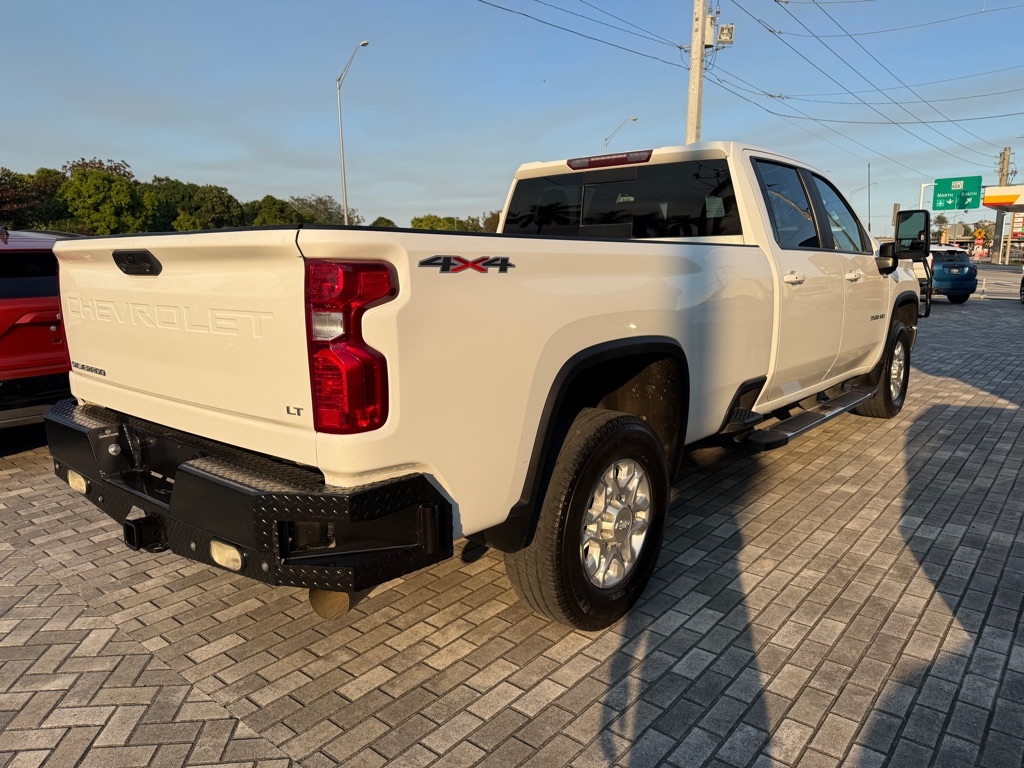 Chevrolet Silverado 3500HD 4WD Crew Cab 172" LT 2020