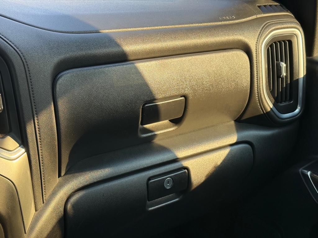 Chevrolet Silverado 3500HD 4WD Crew Cab 172" LT 2020