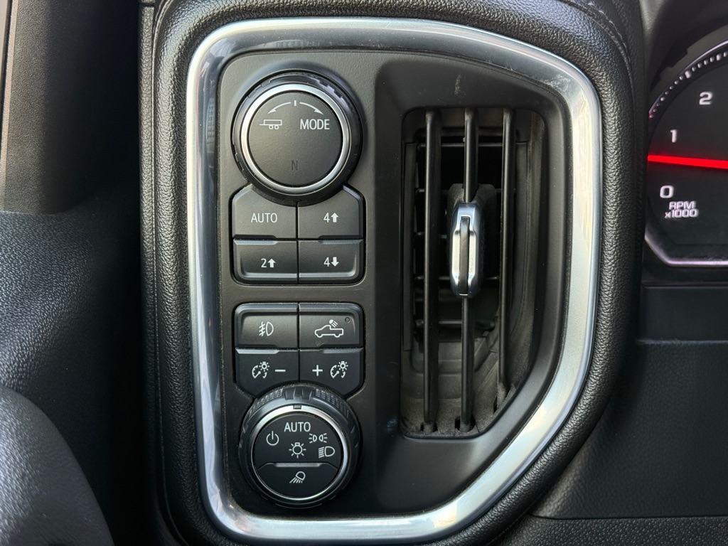 Chevrolet Silverado 3500HD 4WD Crew Cab 172" LT 2020