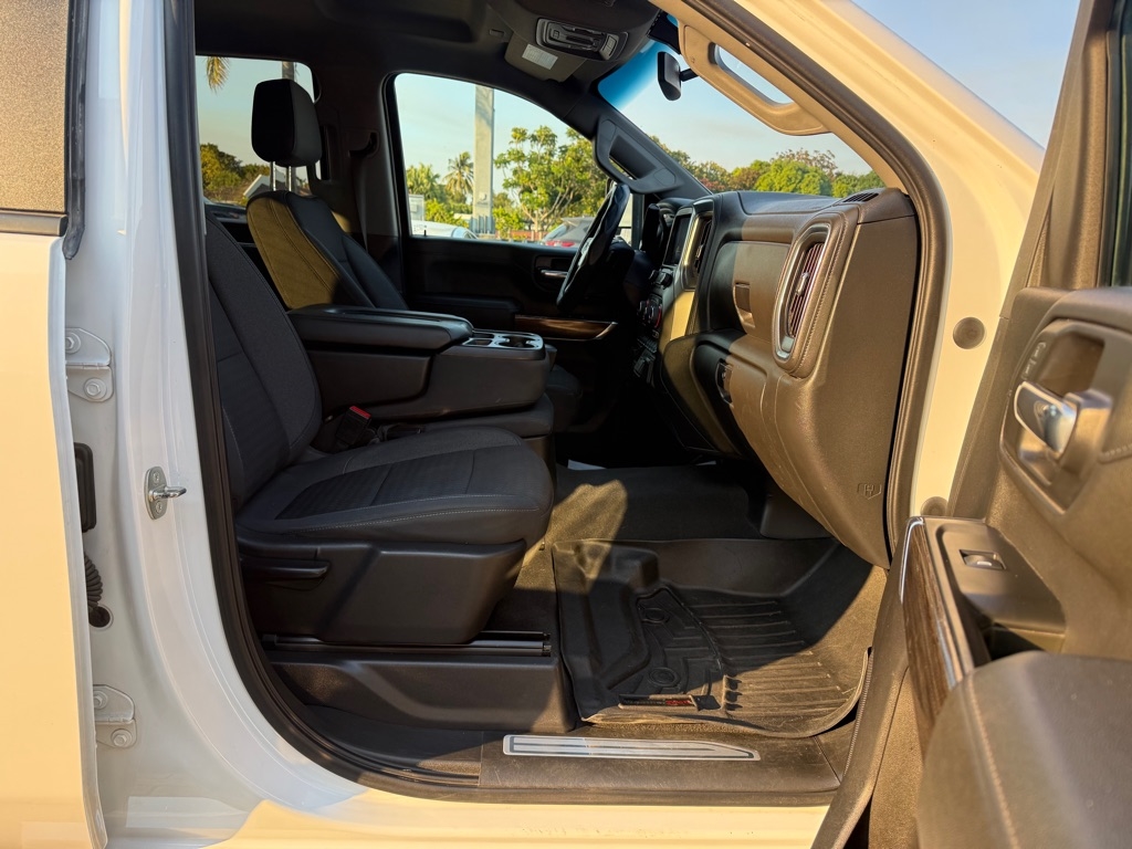 Chevrolet Silverado 3500HD 4WD Crew Cab 172" LT 2020