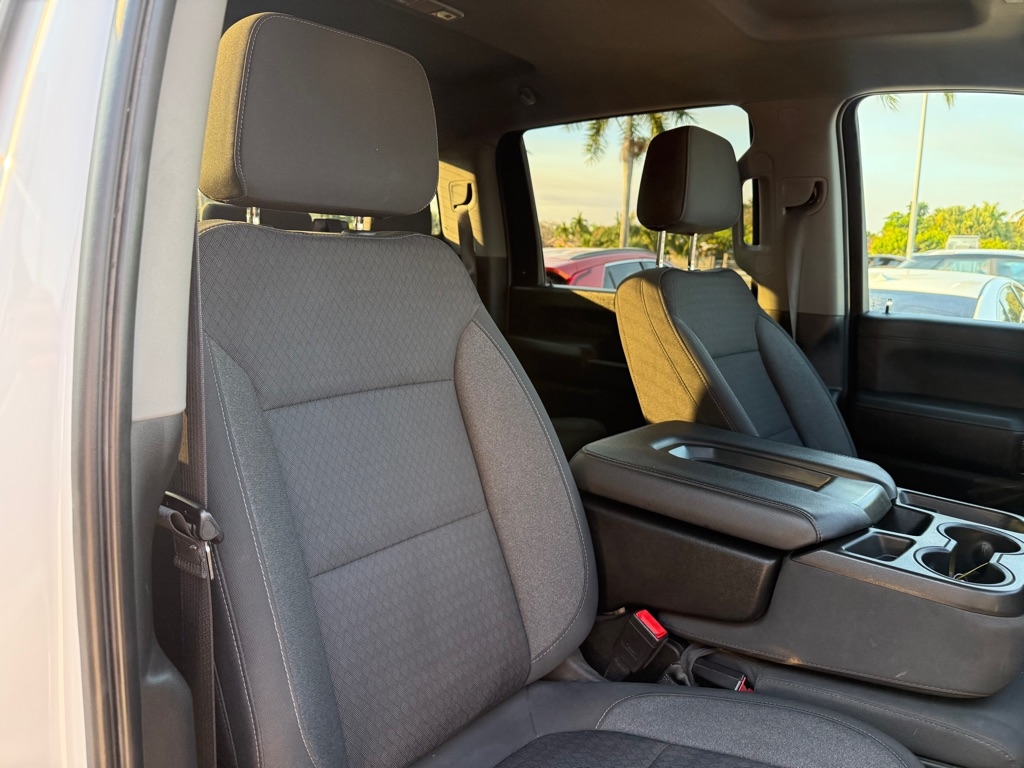 Chevrolet Silverado 3500HD 4WD Crew Cab 172" LT 2020