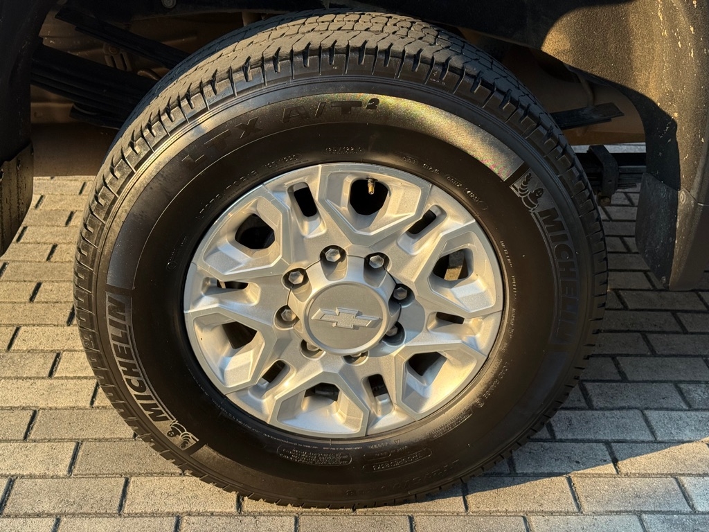 Chevrolet Silverado 3500HD 4WD Crew Cab 172" LT 2020