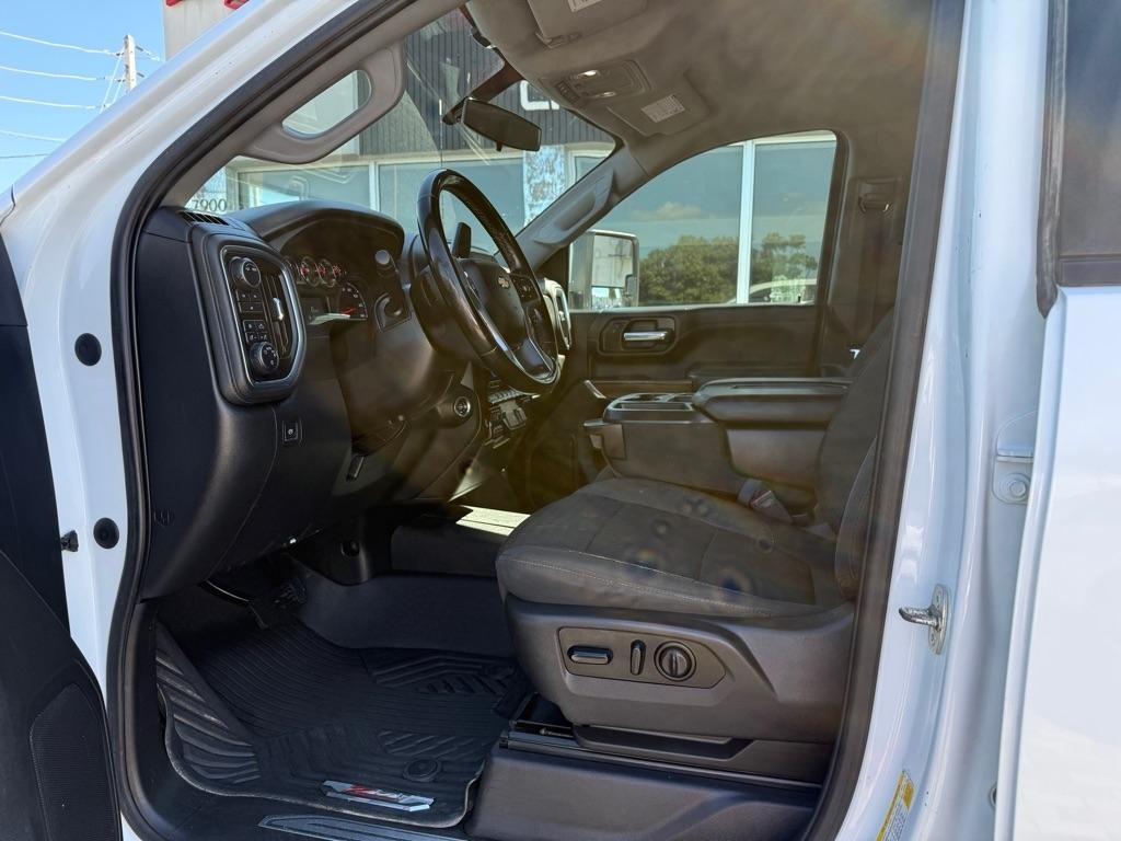 Chevrolet Silverado 2500HD 4WD Crew Cab 159" LT 2023