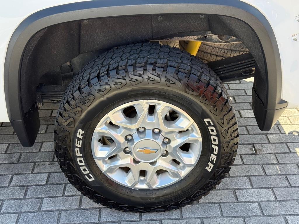 Chevrolet Silverado 2500HD 4WD Crew Cab 159" LT 2023