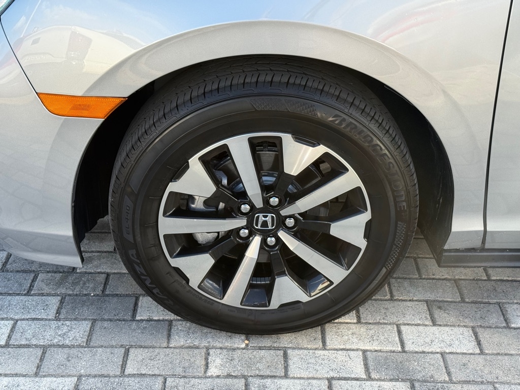 Honda Odyssey EX-L Auto 2026