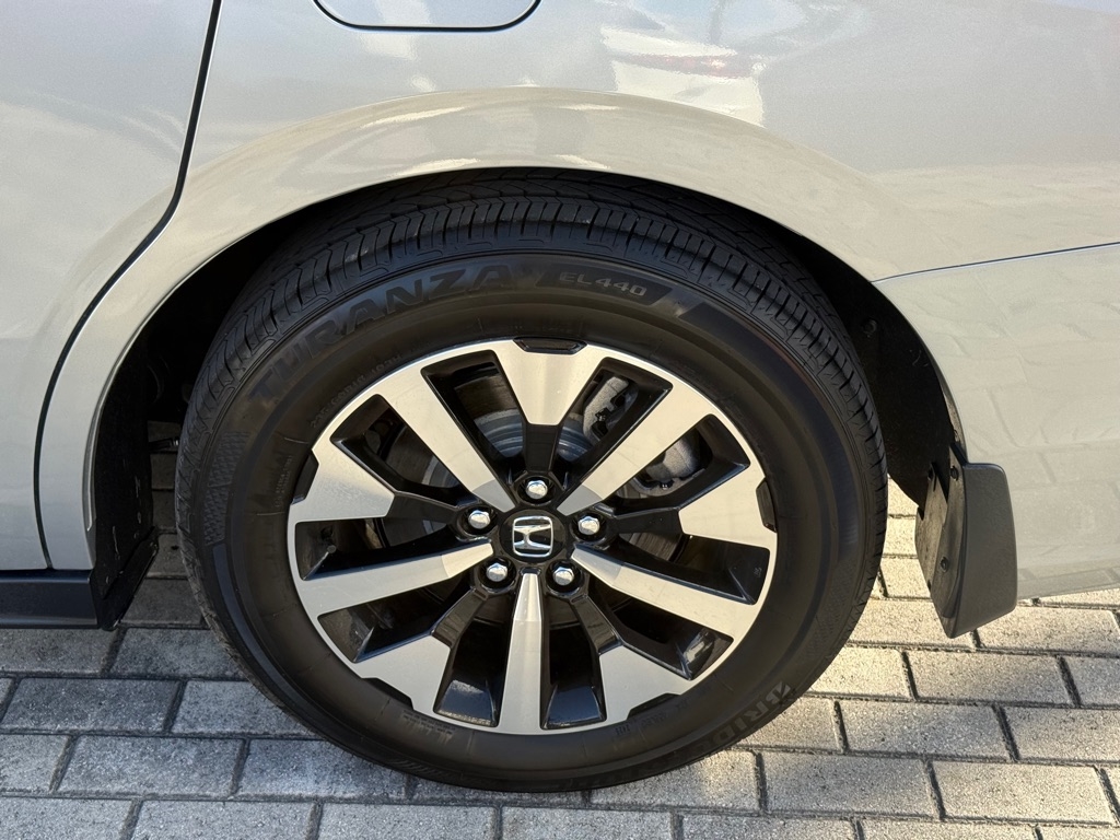 Honda Odyssey EX-L Auto 2026