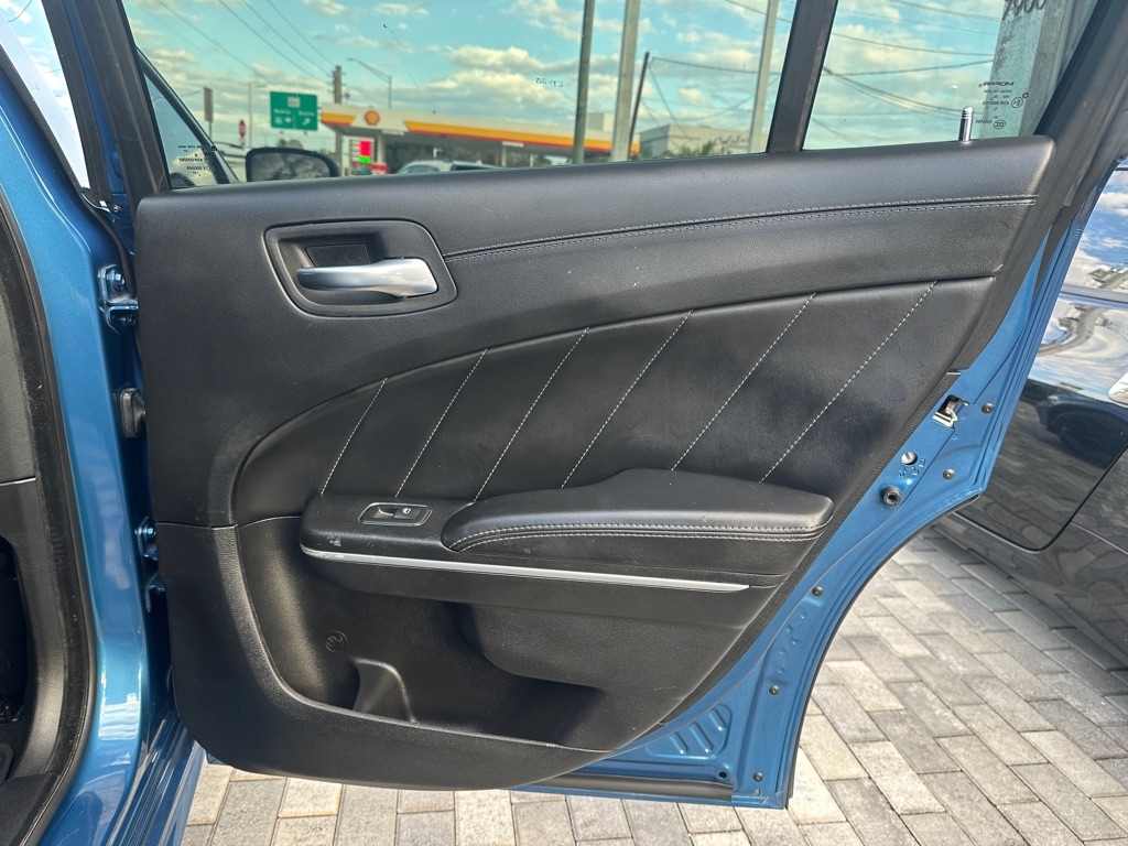 Dodge Charger Scat Pack Widebody RWD 2021