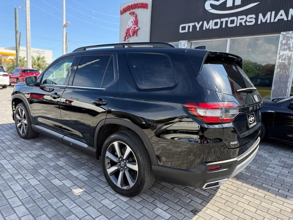 Honda Pilot Elite AWD 2023