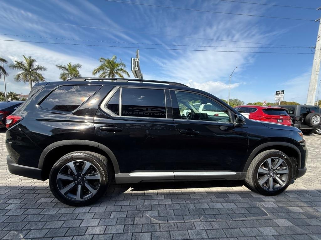 Honda Pilot Elite AWD 2023