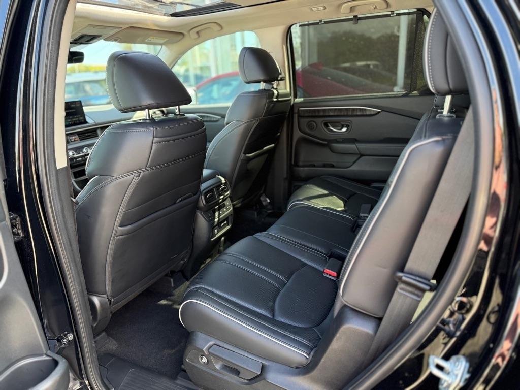 Honda Pilot Elite AWD 2023