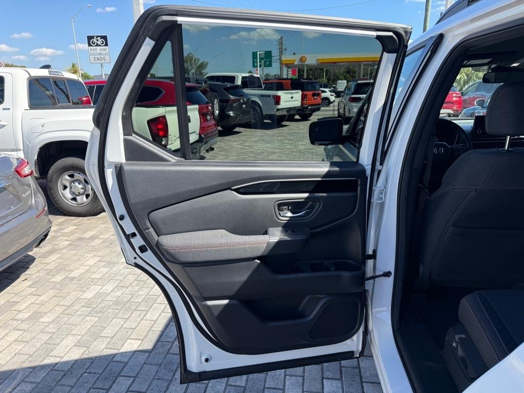 Honda Pilot Sport AWD 2025