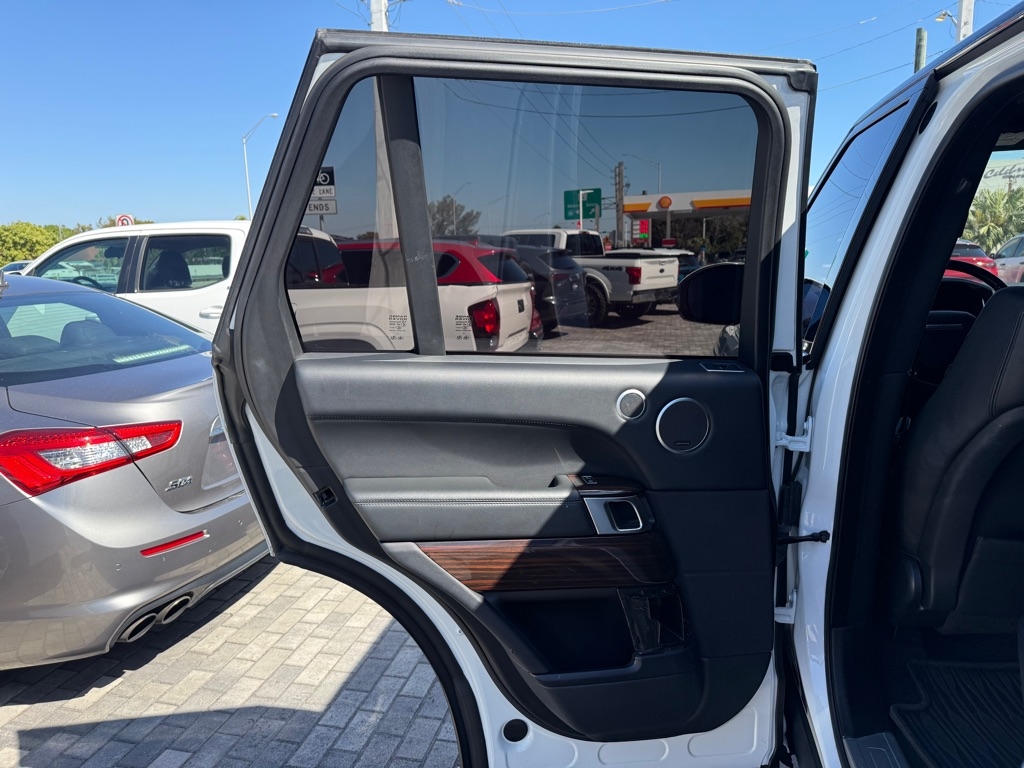 Land Rover Range Rover 4WD 4dr Diesel 2016