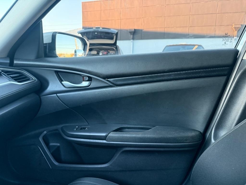 Honda Civic Sedan LX CVT 2018