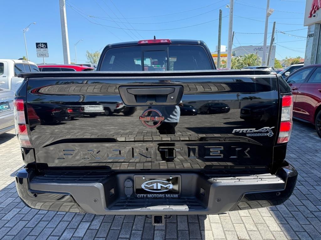 Nissan Frontier Crew Cab 4x4 PRO-4X Auto 2022