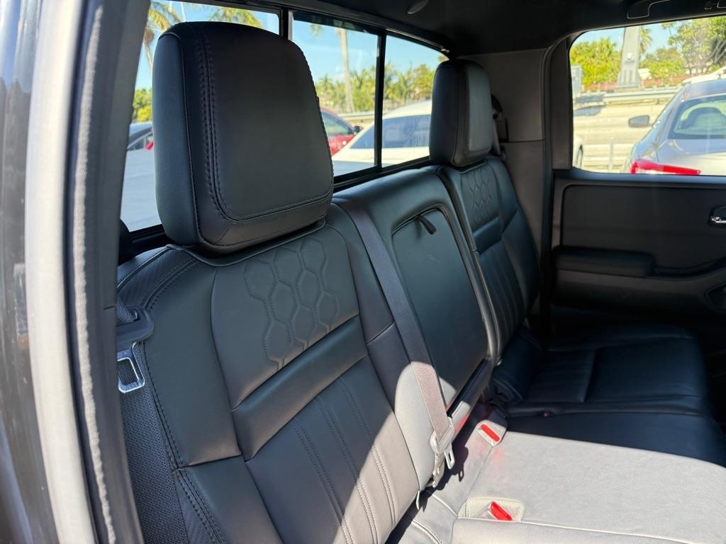 Nissan Frontier Crew Cab 4x4 PRO-4X Auto 2022