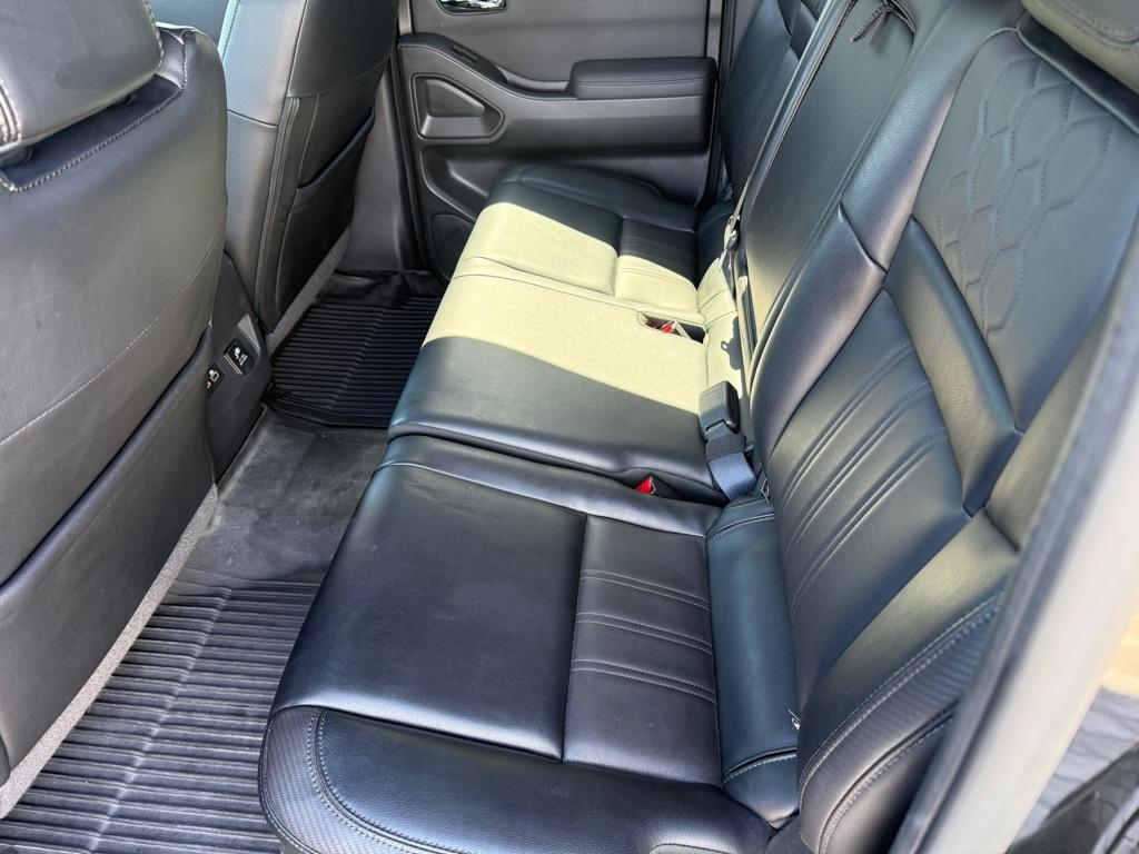 Nissan Frontier Crew Cab 4x4 PRO-4X Auto 2022