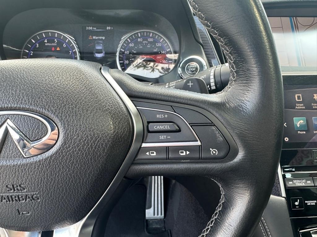 Infiniti Q60 Red Sport 400 RWD 2017