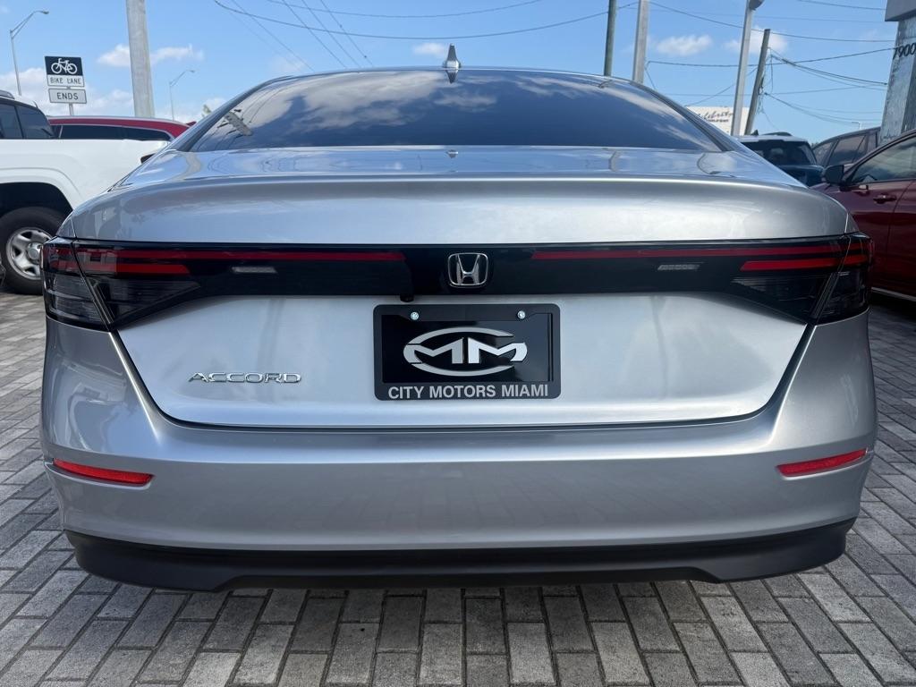 Honda Accord Sedan LX CVT 2024