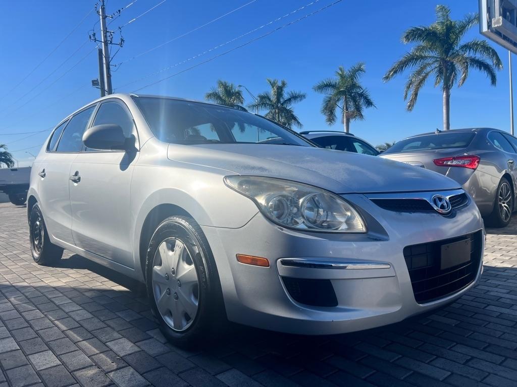 Hyundai Elantra Touring 4dr Wgn Auto GLS 2010