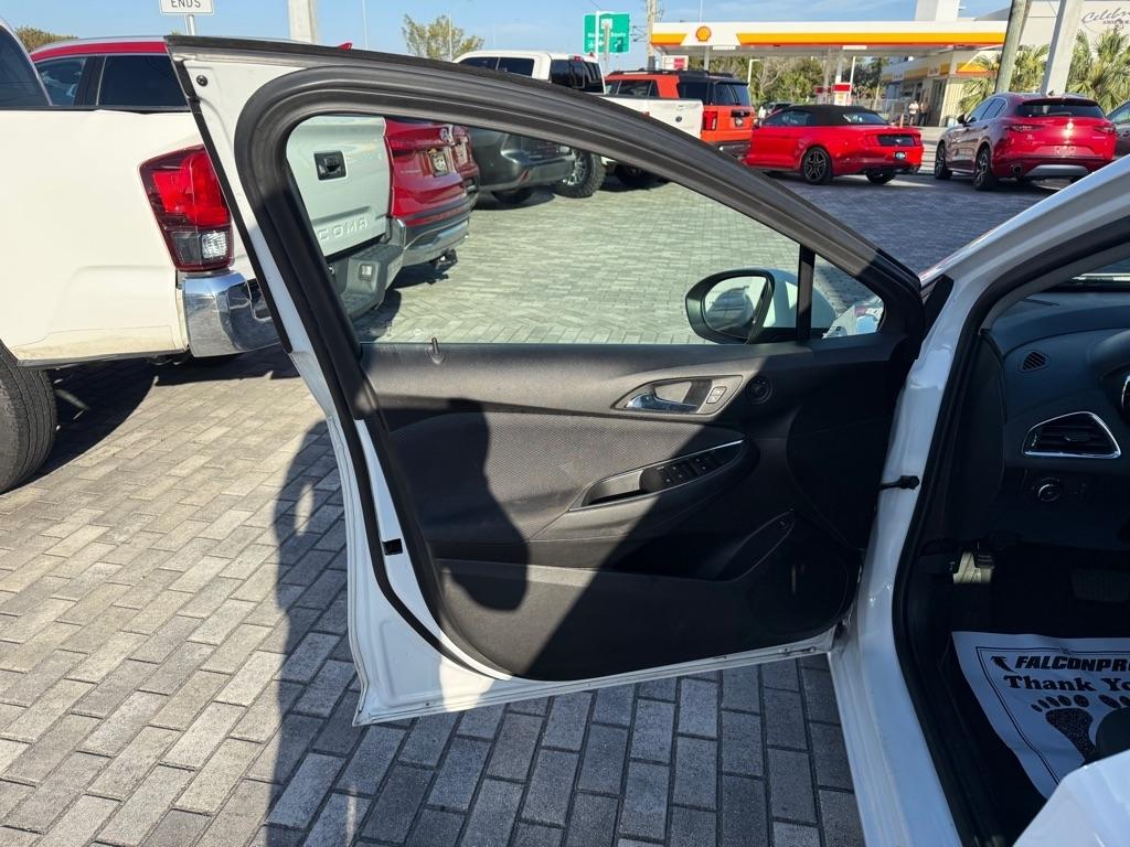 Chevrolet Cruze 4dr Sdn LT 2019