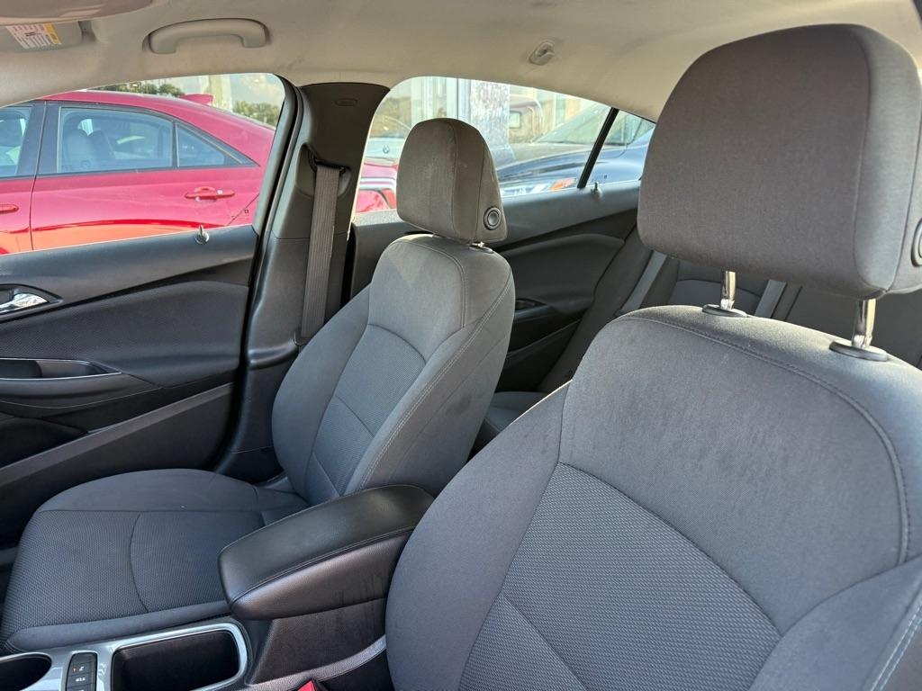 Chevrolet Cruze 4dr Sdn LT 2019