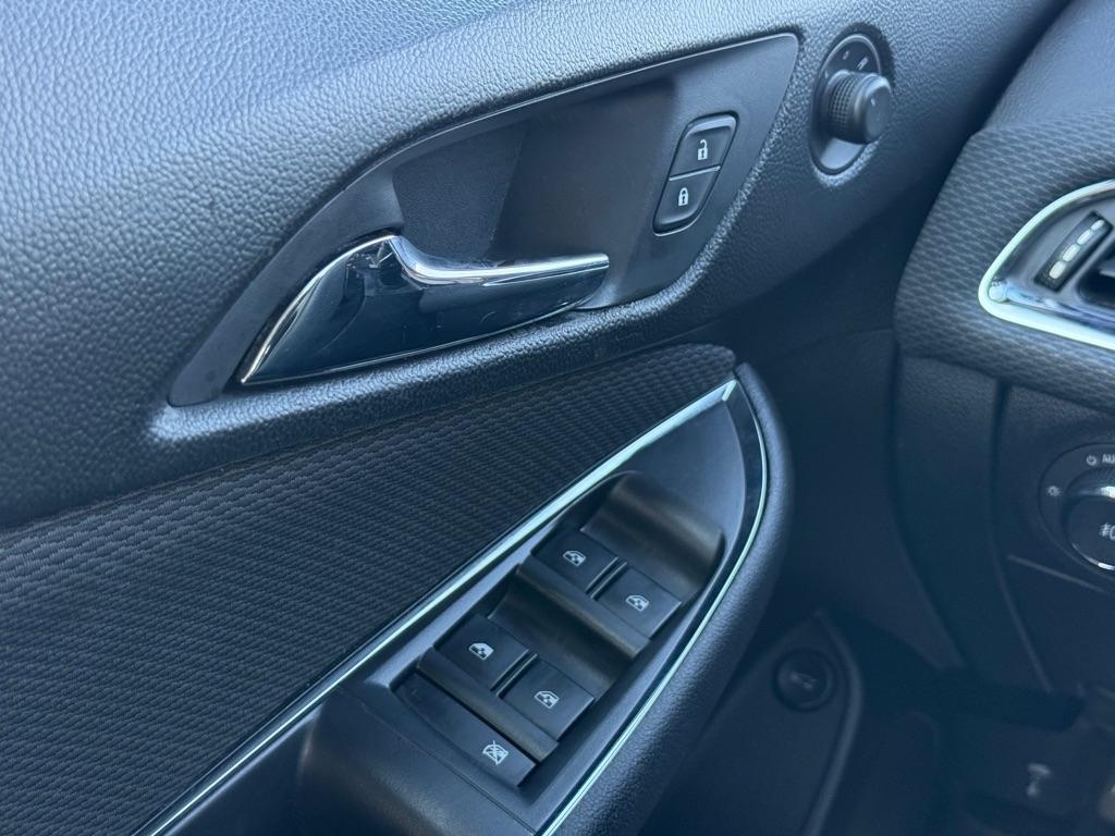 Chevrolet Cruze 4dr Sdn LT 2019