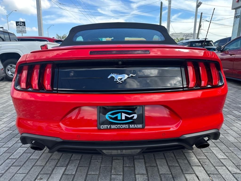 Ford Mustang EcoBoost Convertible 2022