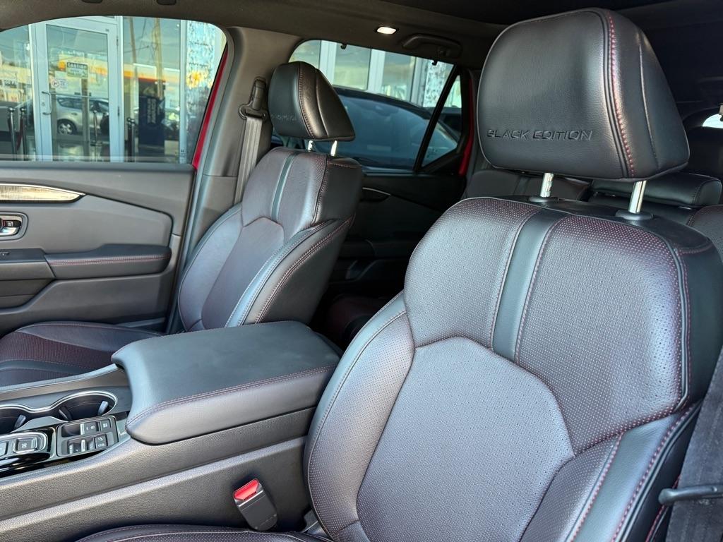 Honda Pilot Black Edition AWD 2025