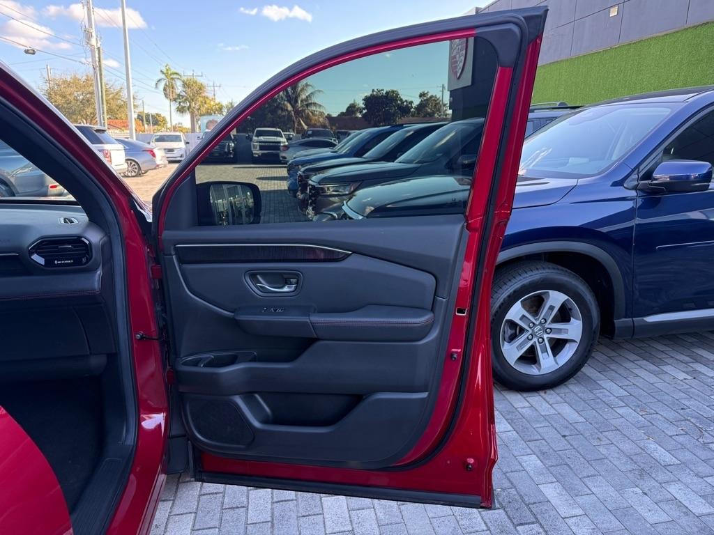 Honda Pilot Black Edition AWD 2025