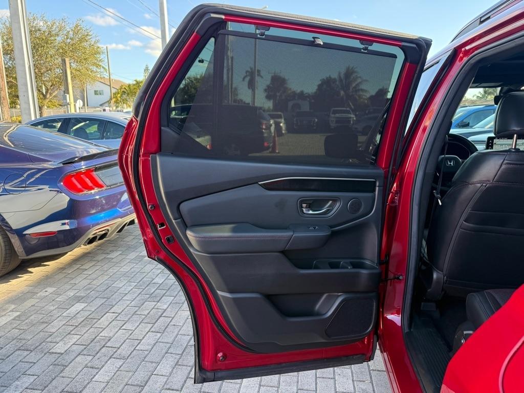 Honda Pilot Black Edition AWD 2025