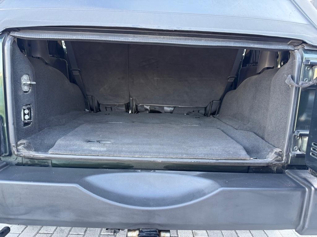 Jeep Wrangler Unlimited RWD 4dr Sport 2010