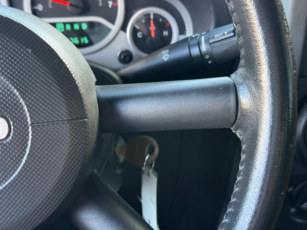 Jeep Wrangler Unlimited RWD 4dr Sport 2010