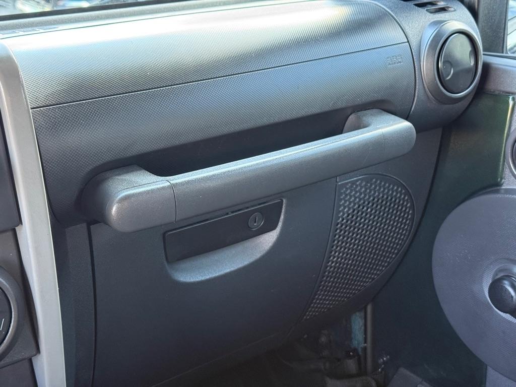 Jeep Wrangler Unlimited RWD 4dr Sport 2010