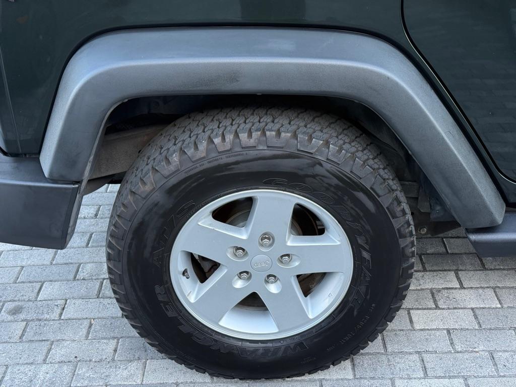 Jeep Wrangler Unlimited RWD 4dr Sport 2010