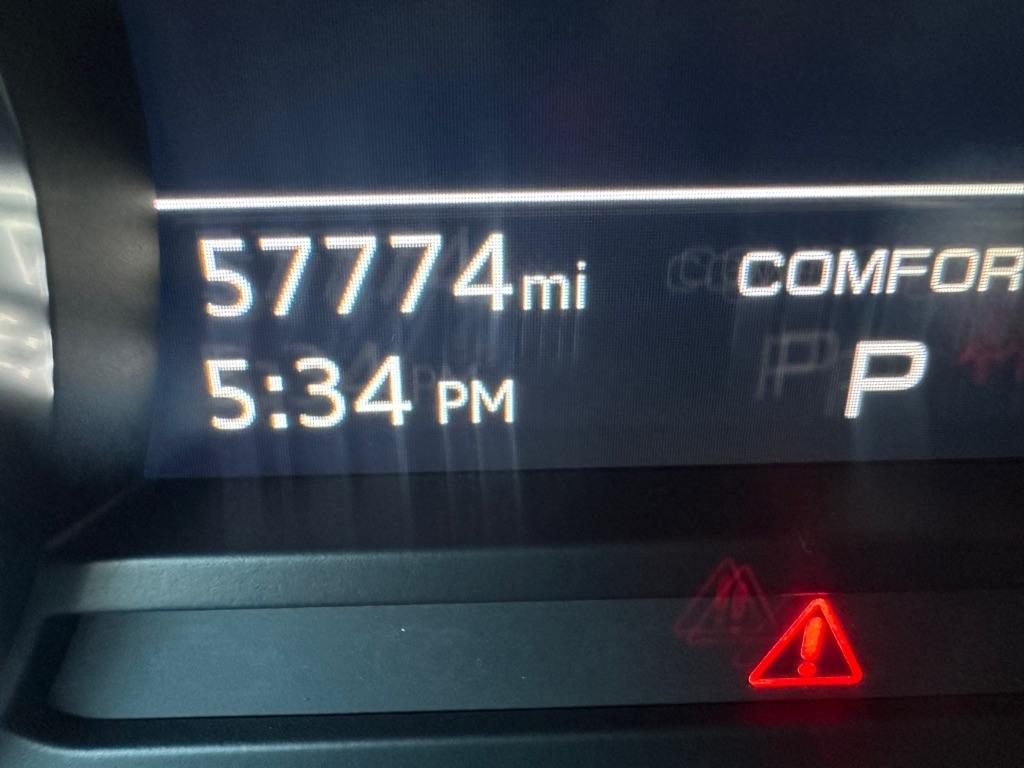 Audi A4 Sedan Premium 40 TFSI quattro 2023