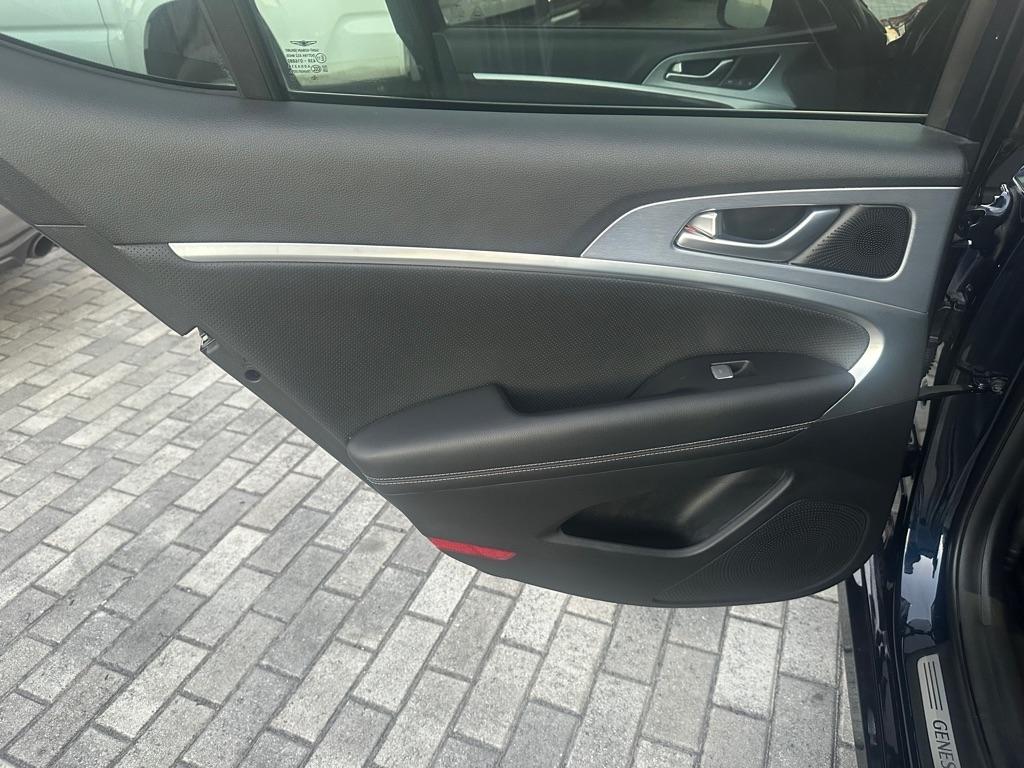 Genesis G70 3.3T Advanced RWD 2019