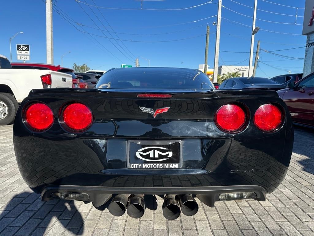 Chevrolet Corvette 2dr Cpe w/1LT 2010