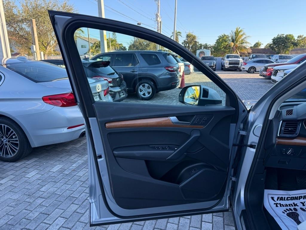 Audi Q5 Premium 45 TFSI quattro 2021