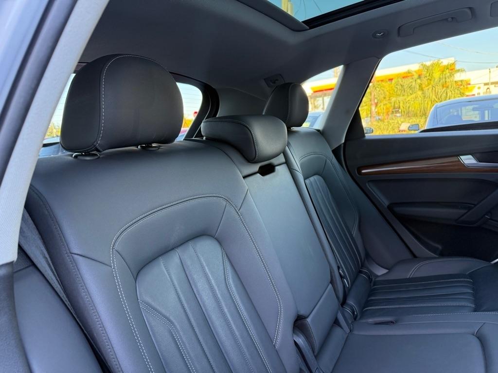 Audi Q5 Premium 45 TFSI quattro 2021