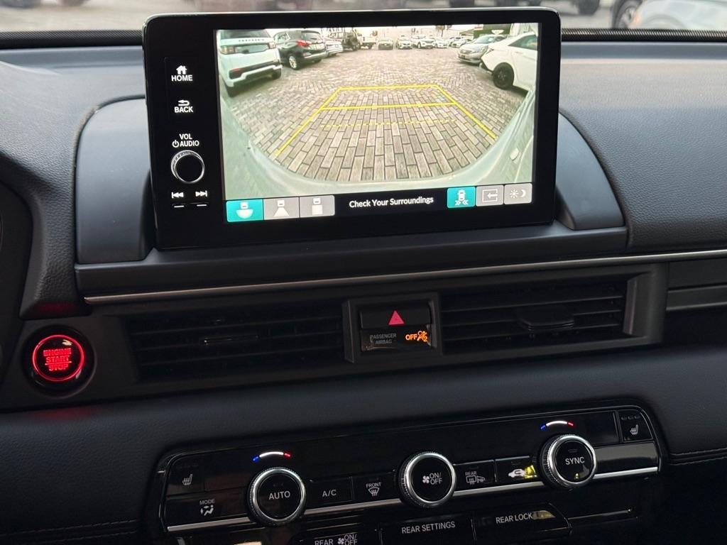 Honda Pilot Touring AWD 2025