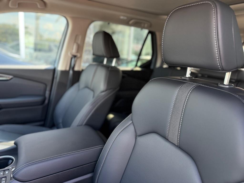 Honda Pilot Touring AWD 2025